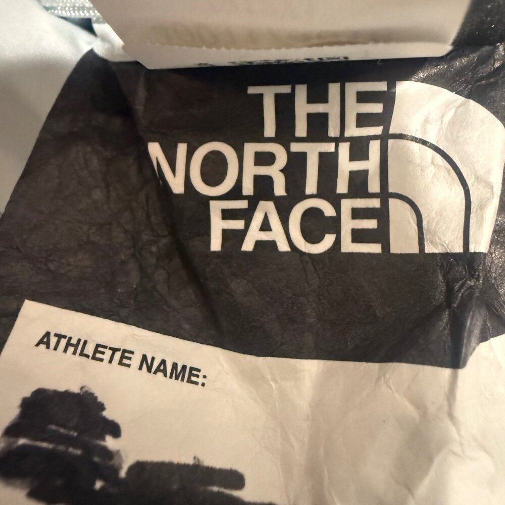 The North Face Girls Mossbud Swirl Parka X-Large - Picture 7 of 10